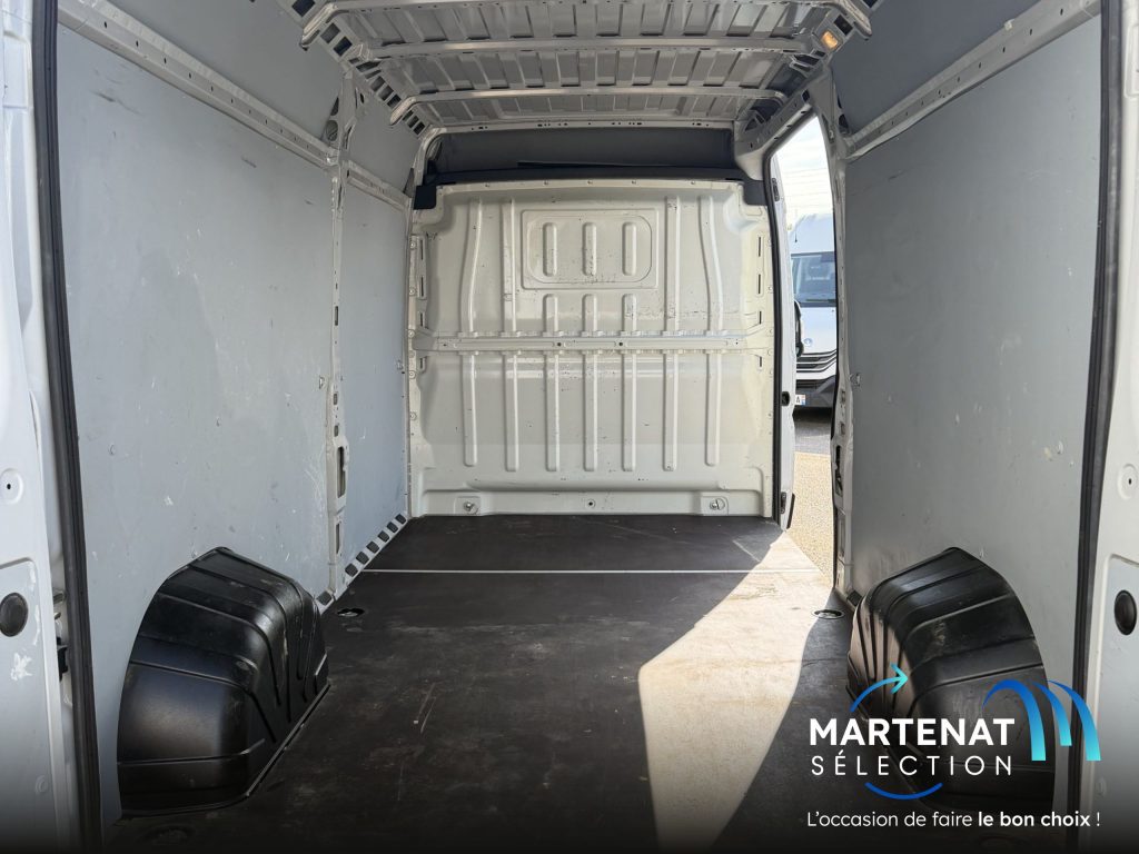 FIAT DUCATO - Fourgon L3H2 Pack PRO LOUNGE CONNECT (7)