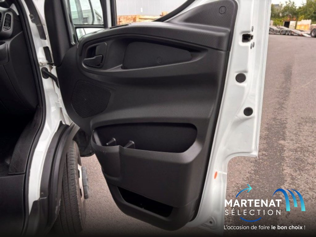 IVECO Daily 35C16 - Caisse -14