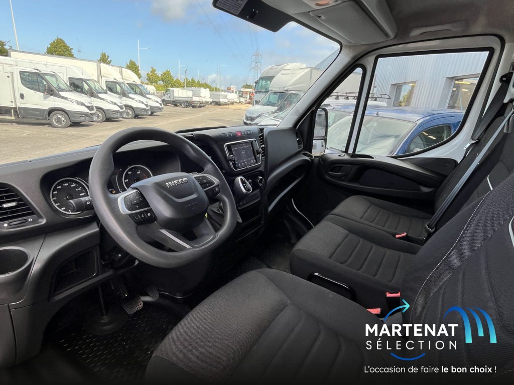 IVECO Daily 35C18A8V12 - Fourgon-11