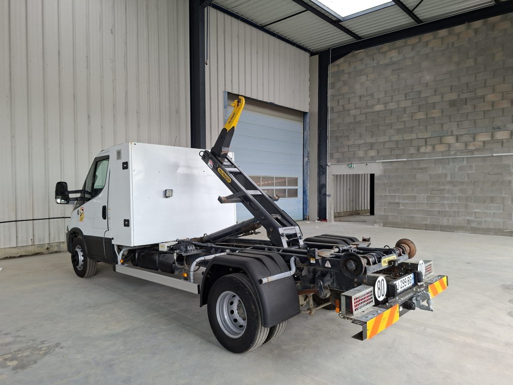IVECO Daily 72C18 - Bras Ampliroll (4)