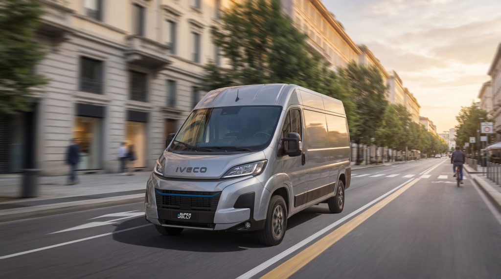 Nouvel IVECO eSUPERJOLLY 100 % électrique, grand fourgon