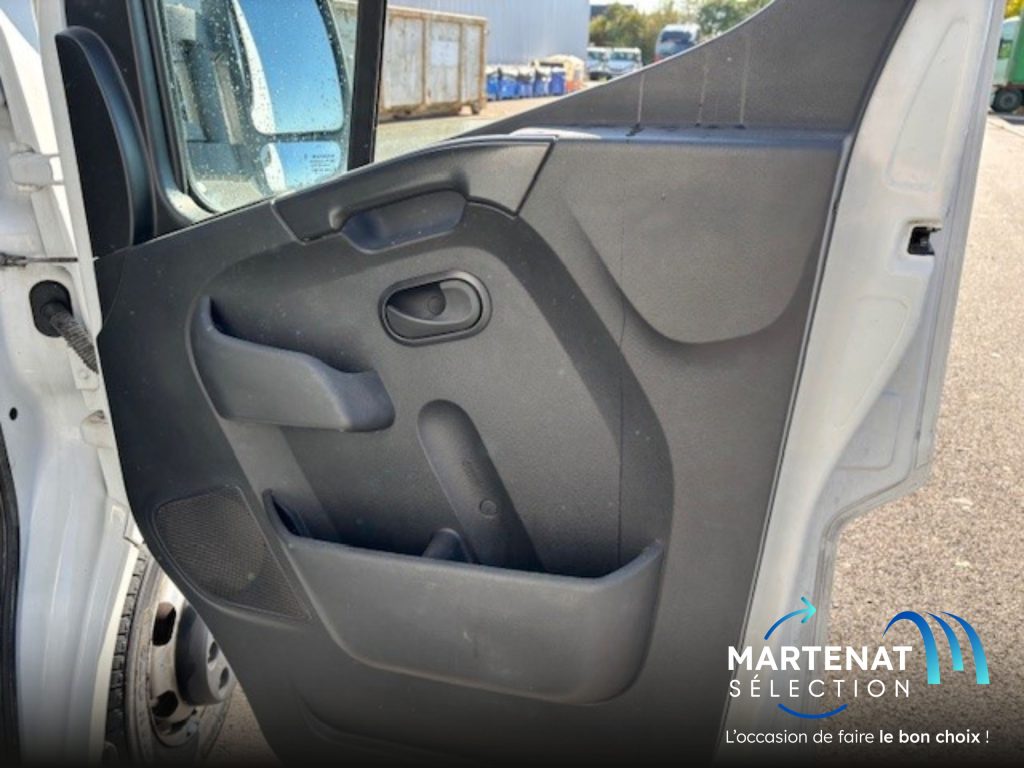 RENAULT MASTER - Caisse -14